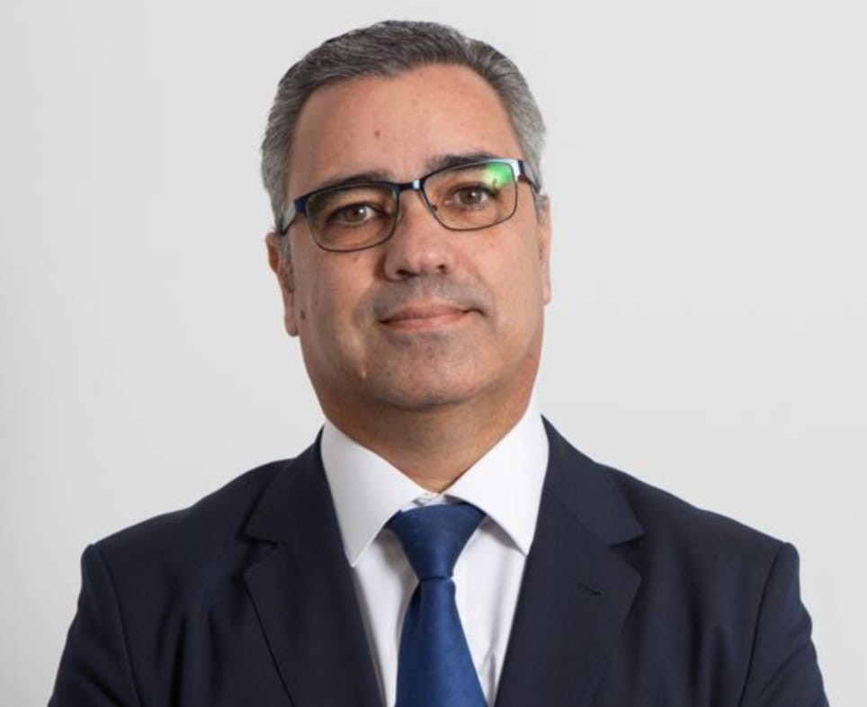 Vereador do PS considera gestão autárquica em Setúbal «politicamente órfã» após saída de Maria das Dores Meira